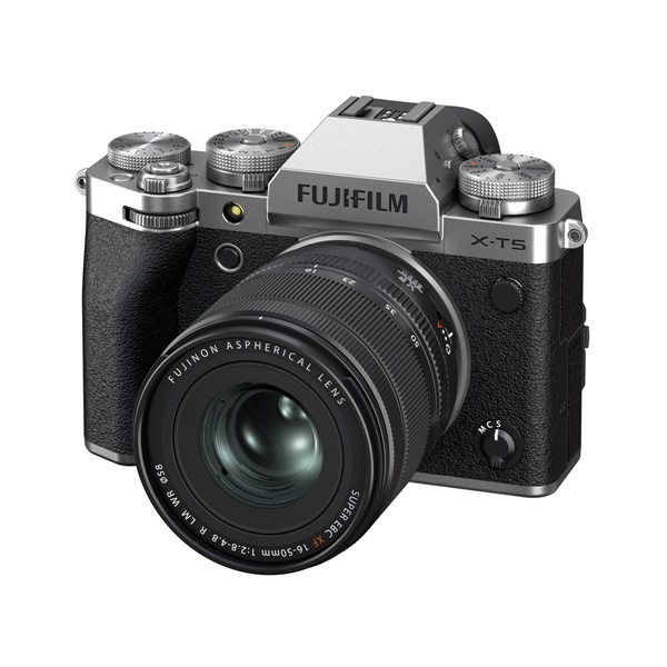 Fujifilm X-T5 silber + XF 16-50mm/2,8-4 R LM WR